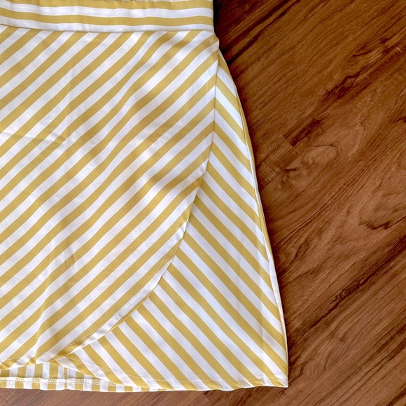 Yellow Striped Summer Dress (S) - Picture 10 of 12